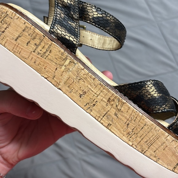 Boutique by Corky’s Fluffie Leopard Print Snakskin Platform Wedge Sandals Size 7 - Picture 11 of 15